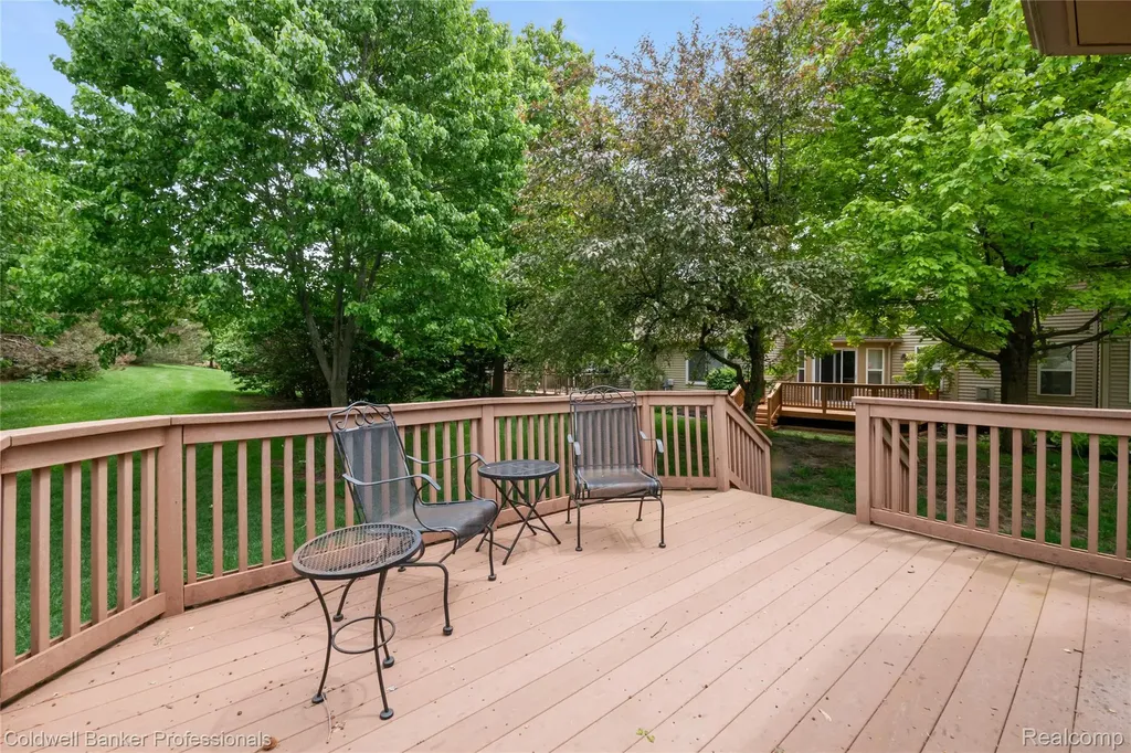 8178 Springdale Drive White Lake Charter Township MI 48386