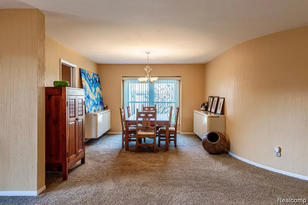 4426 Knightsbridge Lane West Bloomfield Charter Township MI 48323