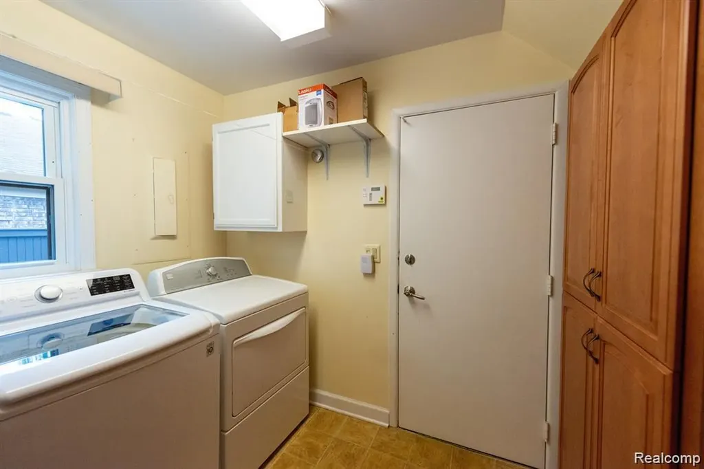 4426 Knightsbridge Lane West Bloomfield Charter Township MI 48323