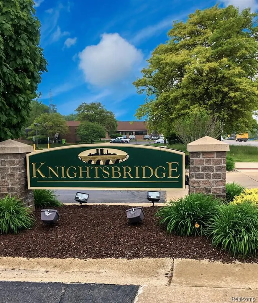 4426 Knightsbridge Lane West Bloomfield Charter Township MI 48323