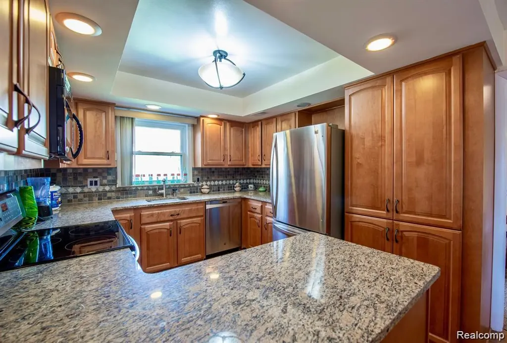 4426 Knightsbridge Lane West Bloomfield Charter Township MI 48323