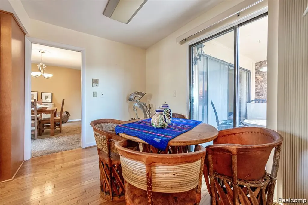 4426 Knightsbridge Lane West Bloomfield Charter Township MI 48323