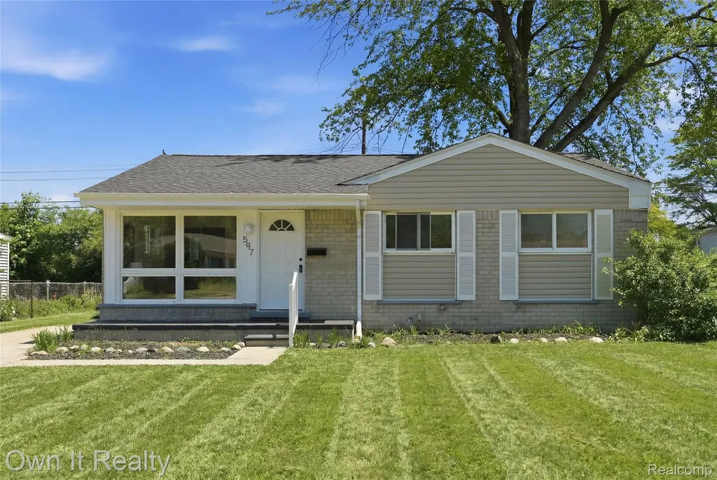 597 Eugene Street Ypsilanti City MI 48198