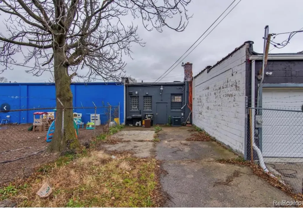 17336 W Mcnichols Road Detroit City MI 48235