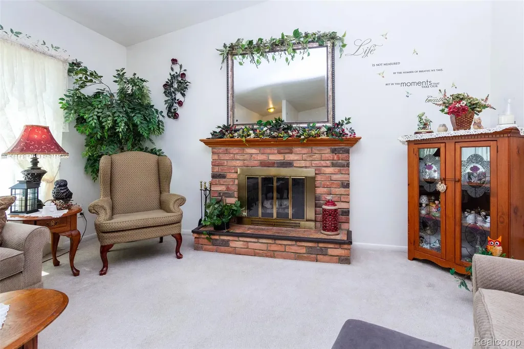 8315 Ingram Street Westland City MI 48185