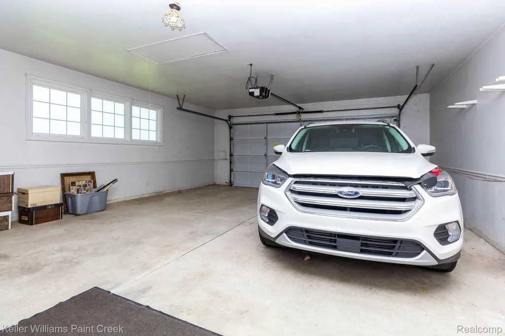 2505 Townhill Troy City MI 48084
