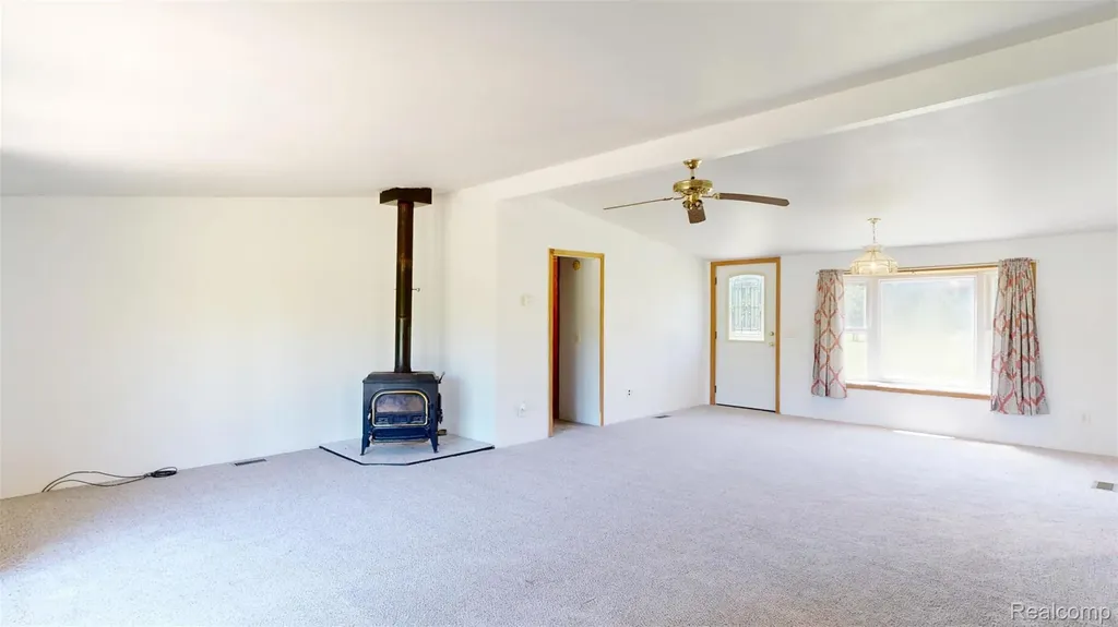 10028 Mcafee Road Montrose Charter Township MI 48457