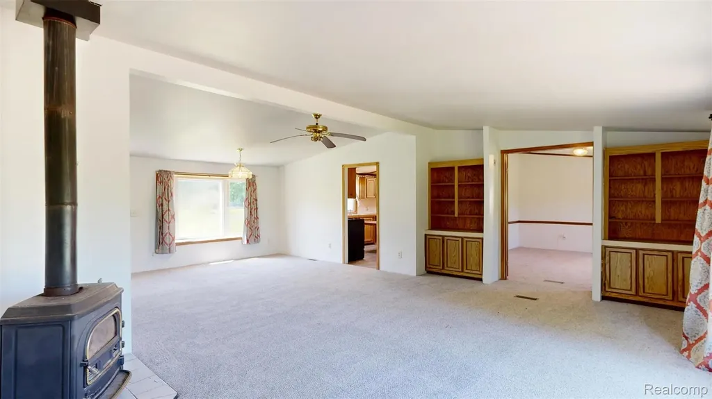 10028 Mcafee Road Montrose Charter Township MI 48457