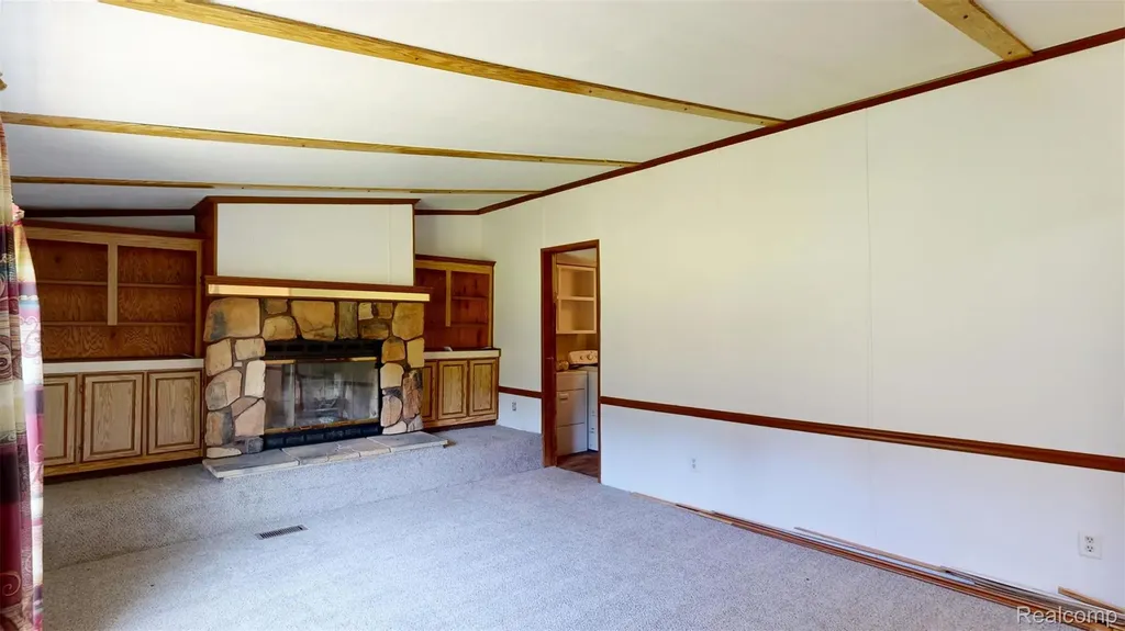 10028 Mcafee Road Montrose Charter Township MI 48457