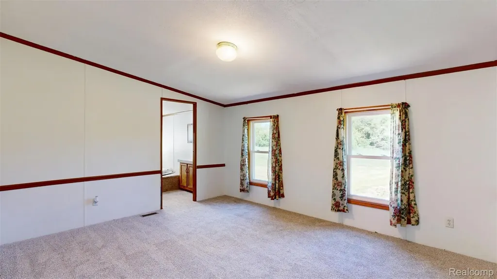 10028 Mcafee Road Montrose Charter Township MI 48457