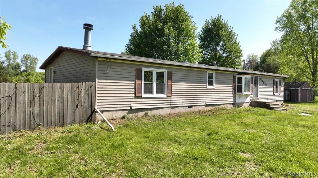10028 Mcafee Road Montrose Charter Township MI 48457