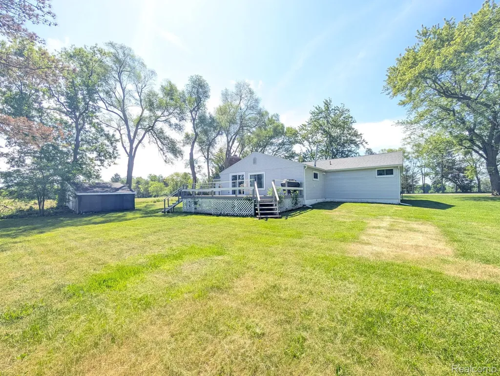 8059 E Mount Morris Road Richfield Township MI 48463