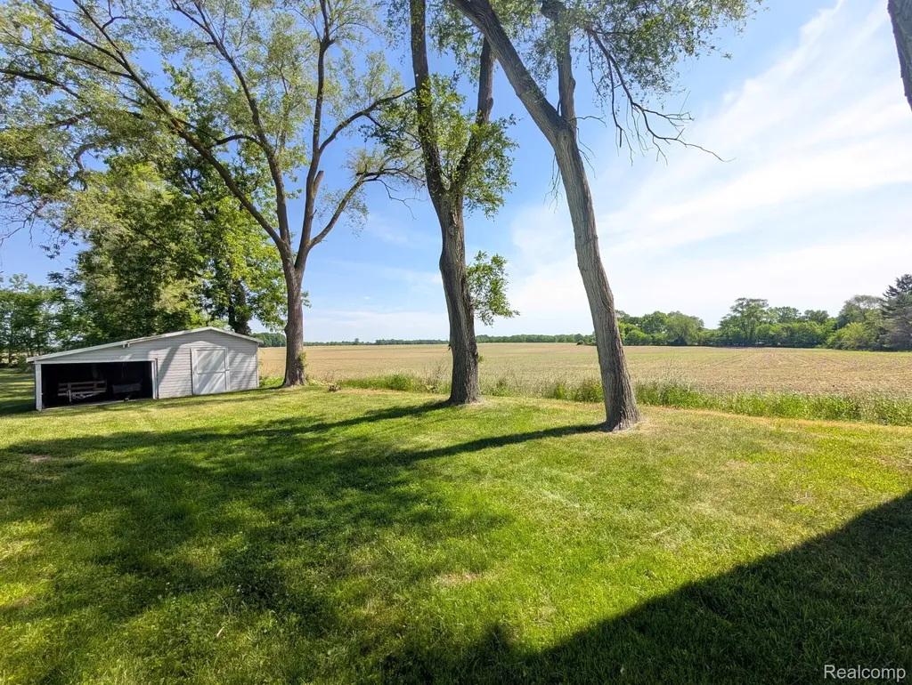 8059 E Mount Morris Road Richfield Township MI 48463