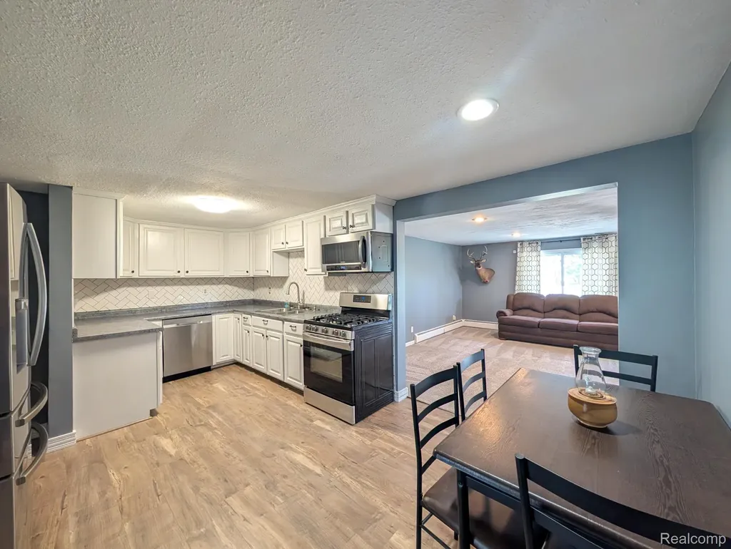 8059 E Mount Morris Road Richfield Township MI 48463