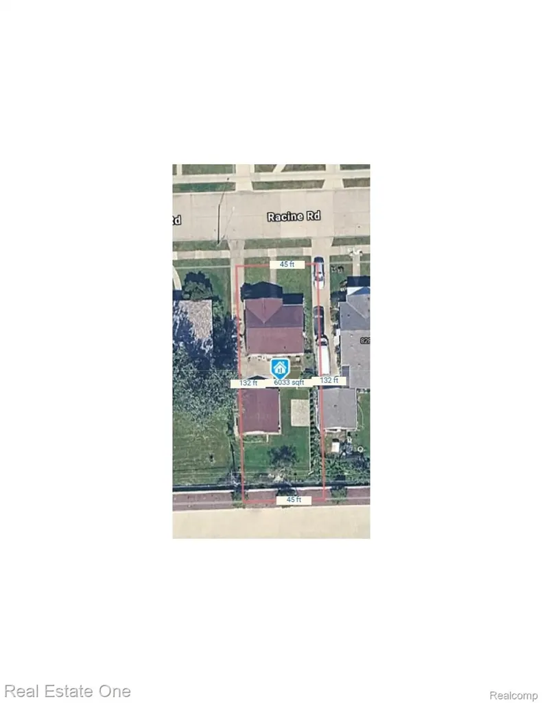 8272 Racine Road Warren City MI 48093