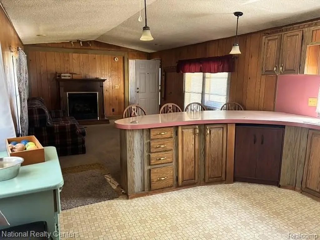 3727 Boardwalk Way NE Rapid River Township MI 49659