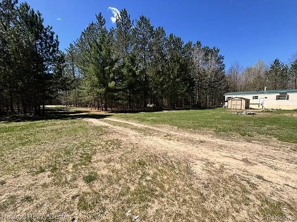 3727 Boardwalk Way NE Rapid River Township MI 49659