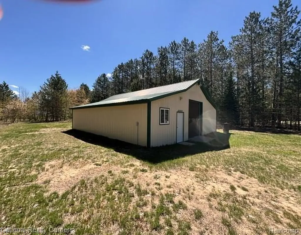 3727 Boardwalk Way NE Rapid River Township MI 49659