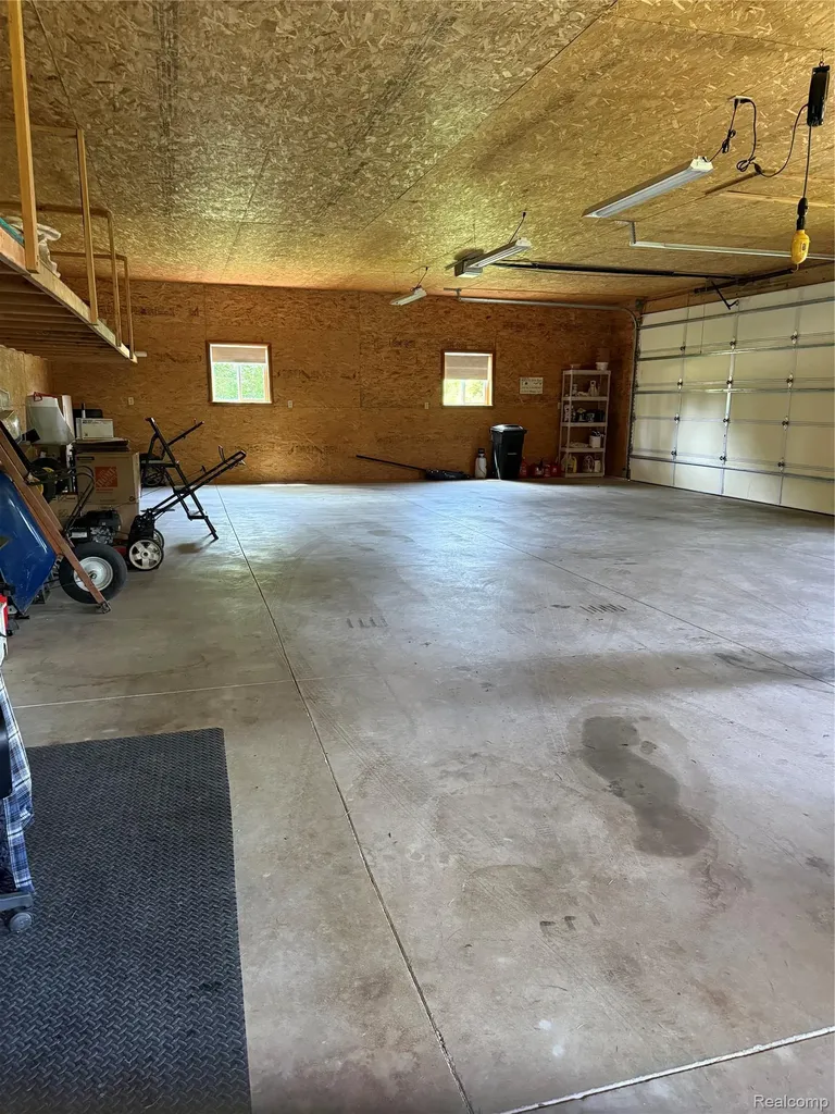779 Winn Lake Road Lapeer Township MI 48446