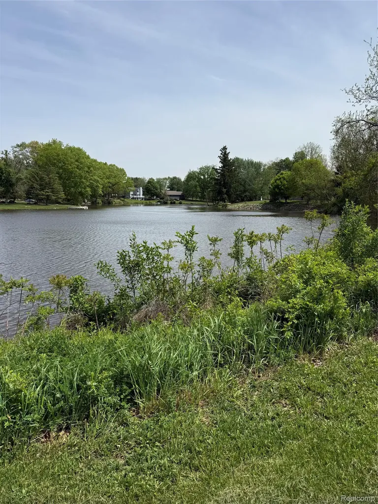 779 Winn Lake Road Lapeer Township MI 48446