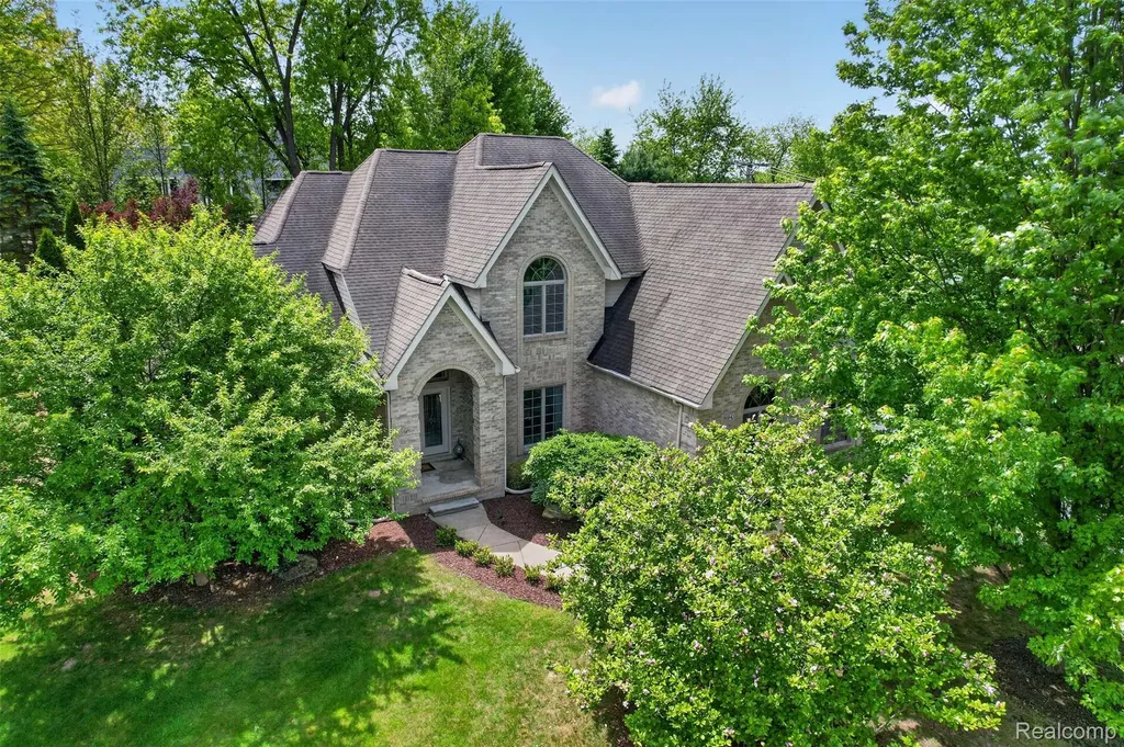 9194 Orion Drive Brighton Township MI 48114