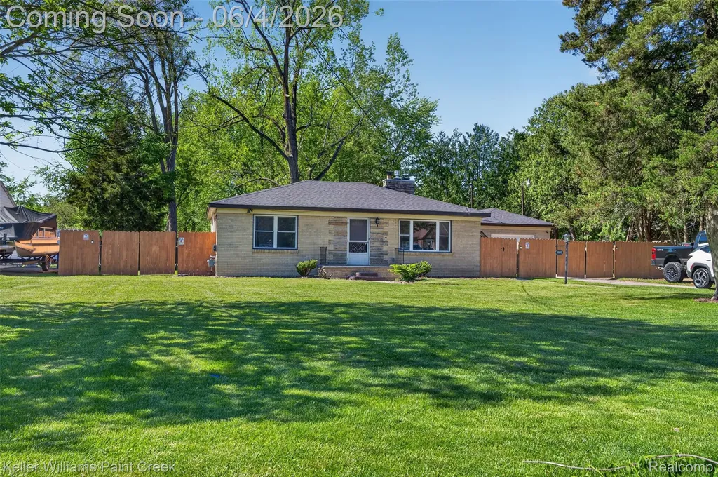 2942 Tatham Road Bridgeport Charter Township MI 48601