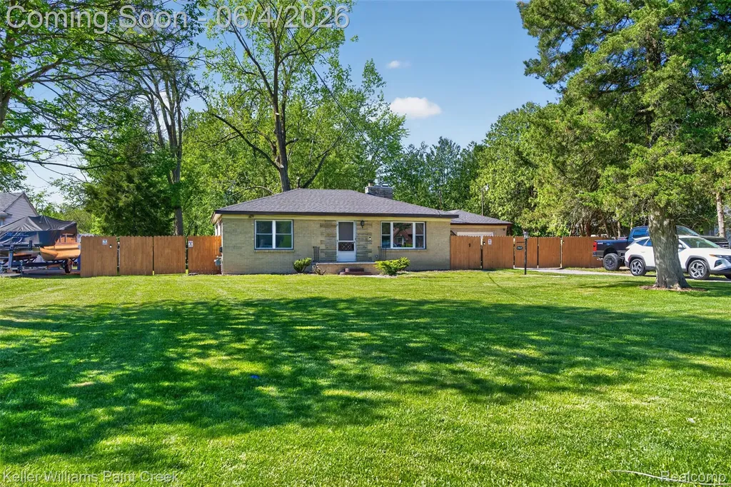 2942 Tatham Road Bridgeport Charter Township MI 48601
