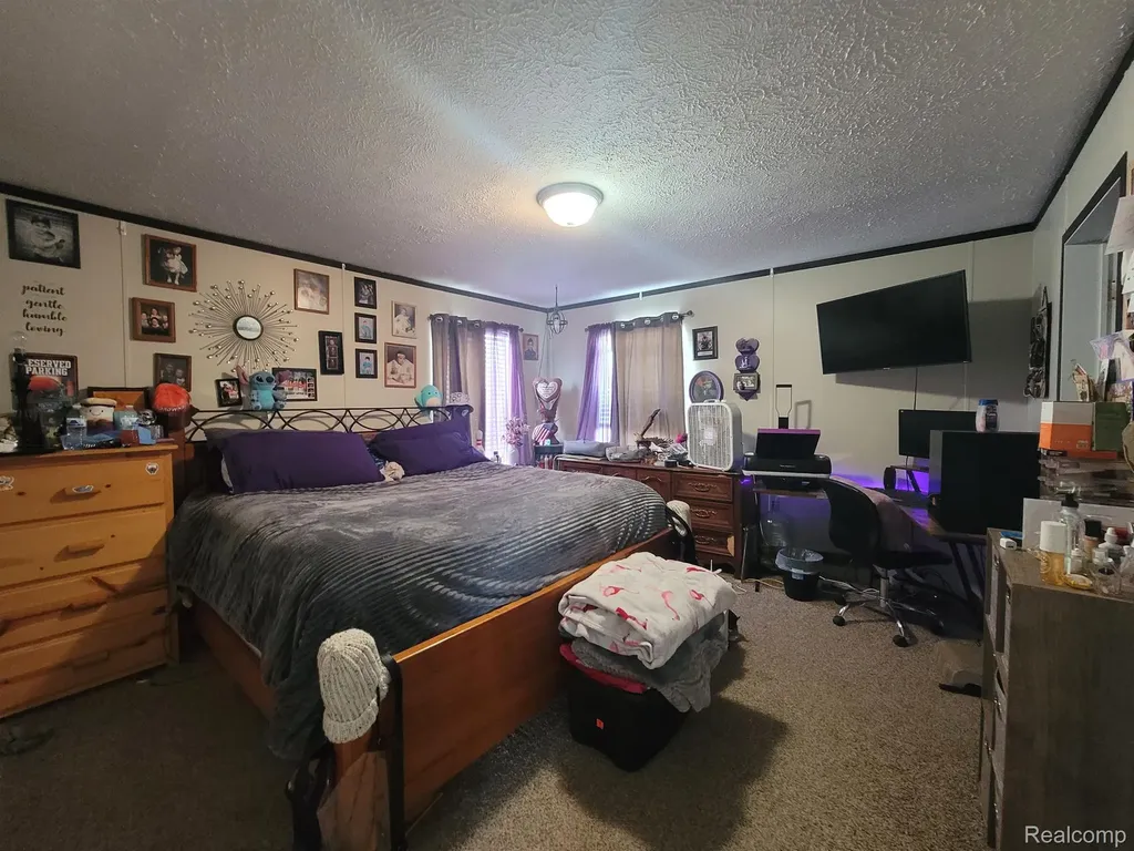 528 Elmwood Lane Columbus Township MI 48063