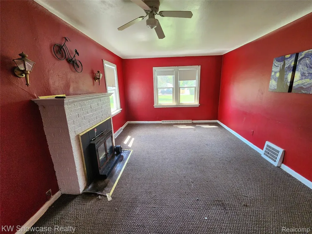 4356 S Vassar Road Burton City MI 48519