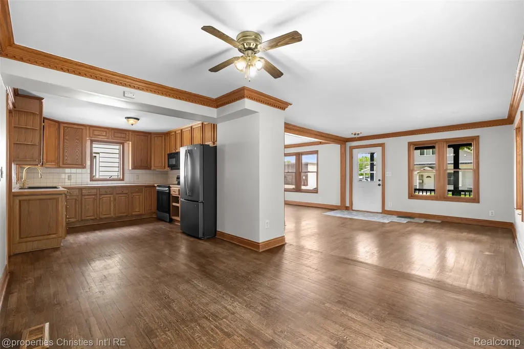 158 S Rawles Street Romeo Village MI 48065