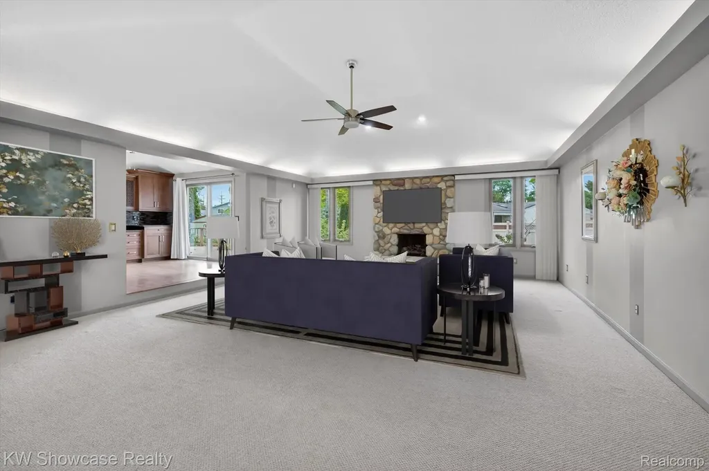 39995 Brylor Court Clinton Charter Township MI 48038
