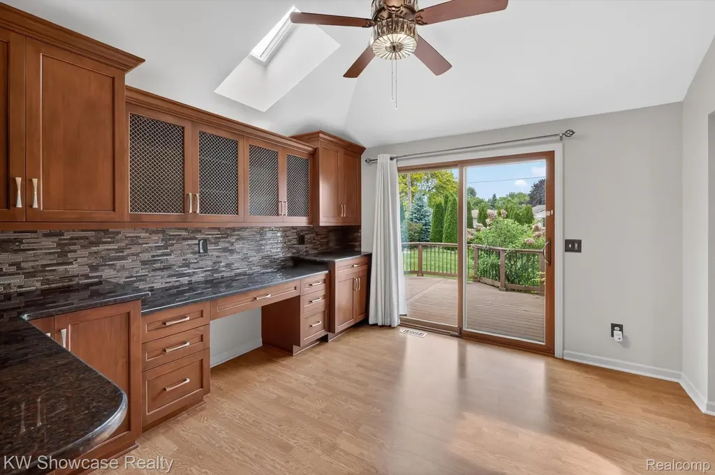 39995 Brylor Court Clinton Charter Township MI 48038