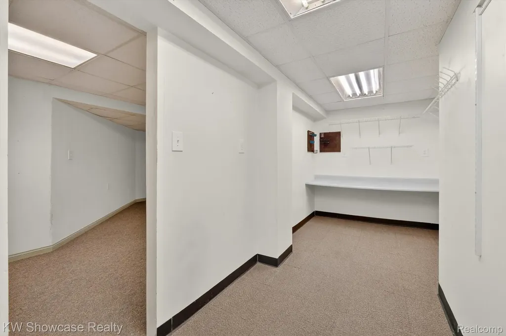 39995 Brylor Court Clinton Charter Township MI 48038