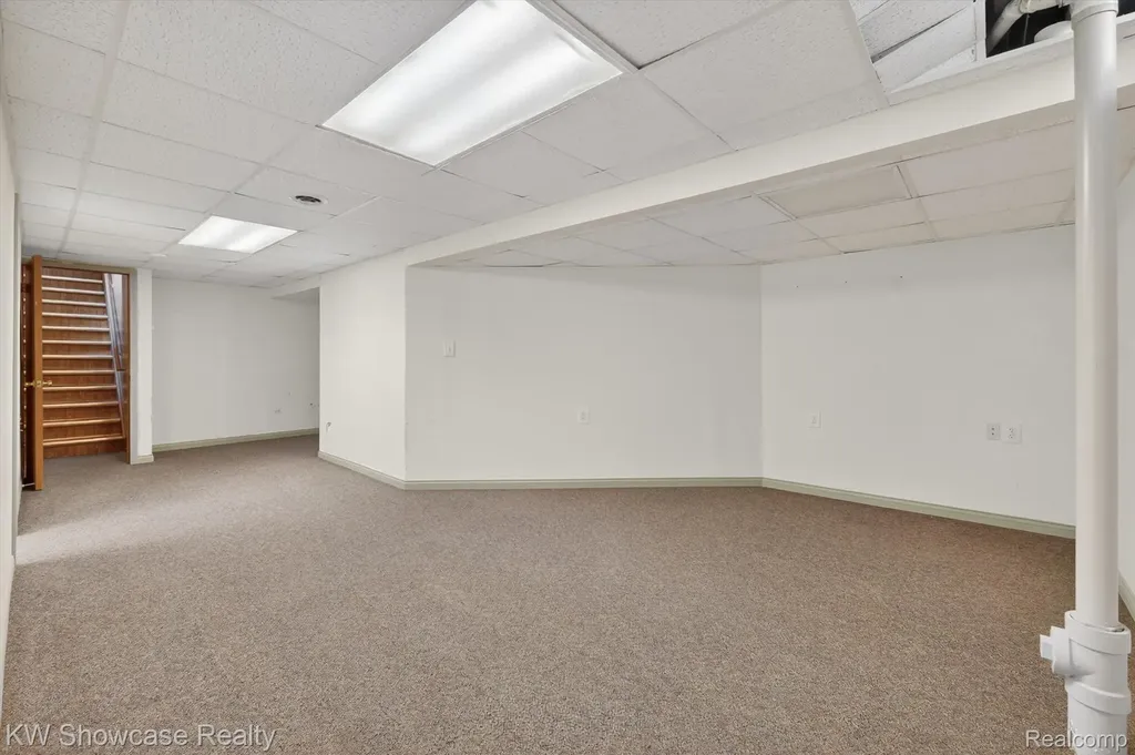 39995 Brylor Court Clinton Charter Township MI 48038