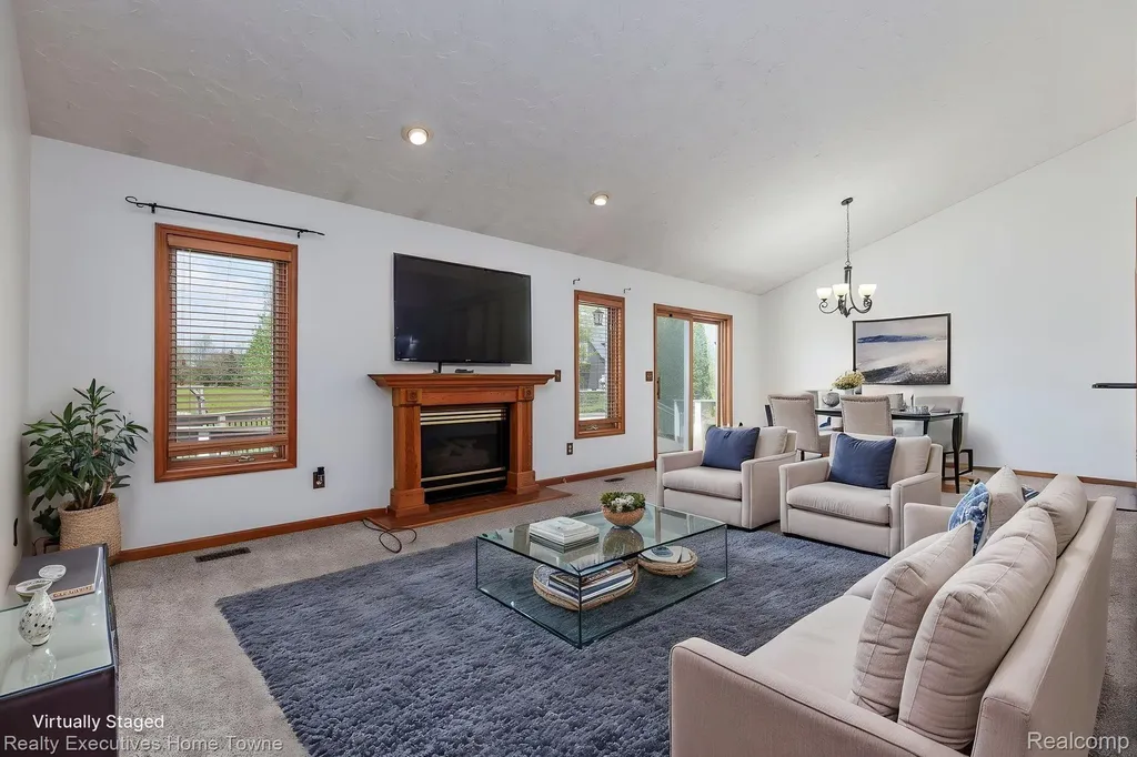 1041 Mackie Road Almont Township MI 48003