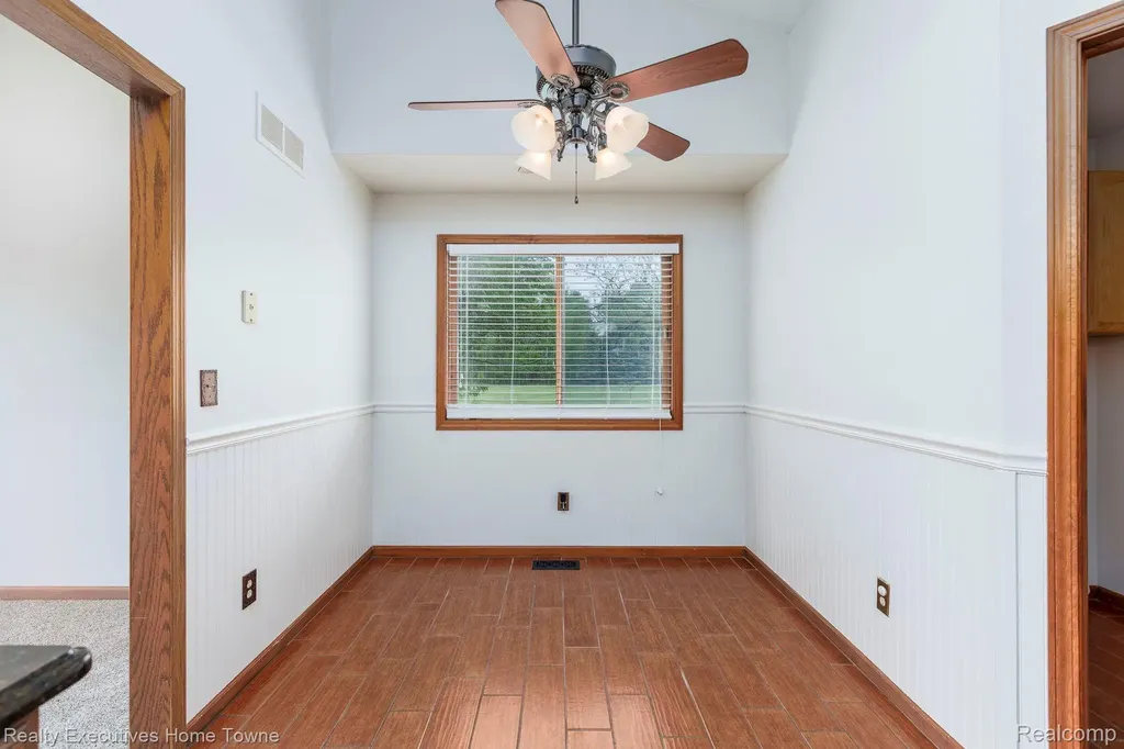 1041 Mackie Road Almont Township MI 48003