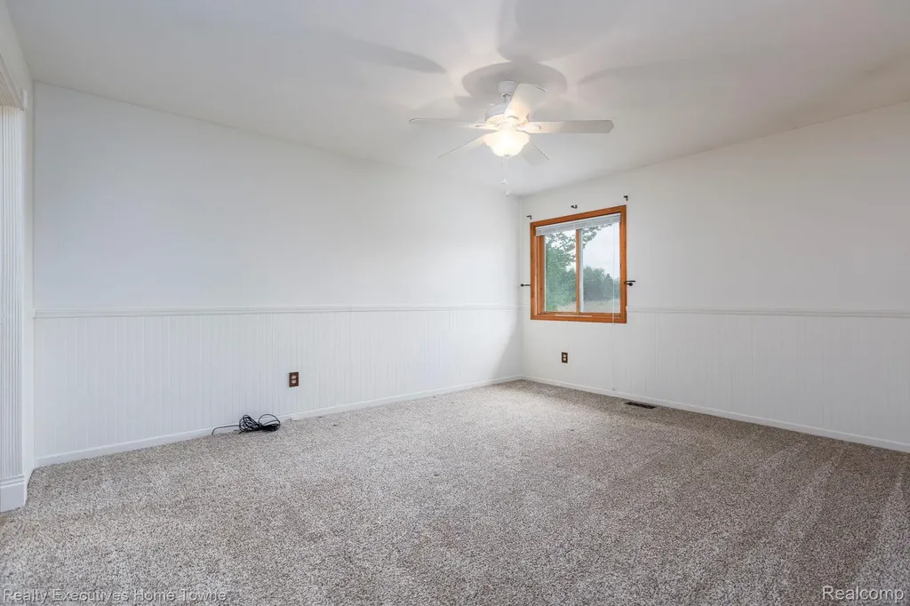 1041 Mackie Road Almont Township MI 48003