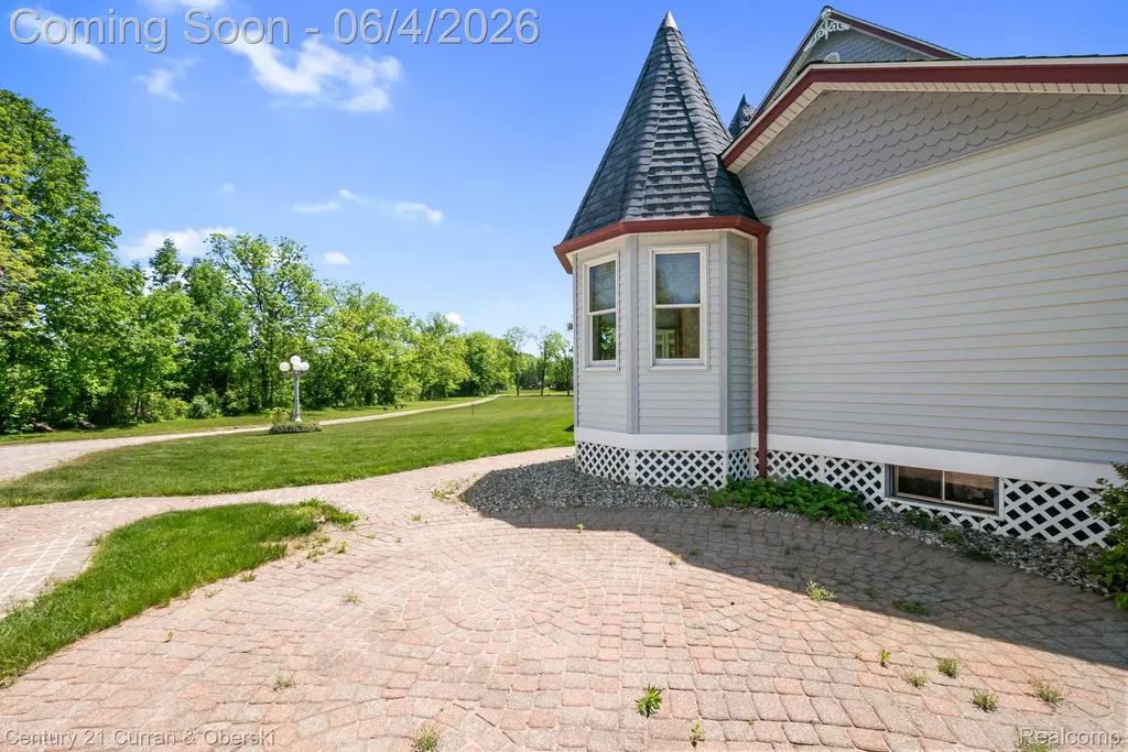 53375 Martha Lane Lyon Charter Township MI 48167