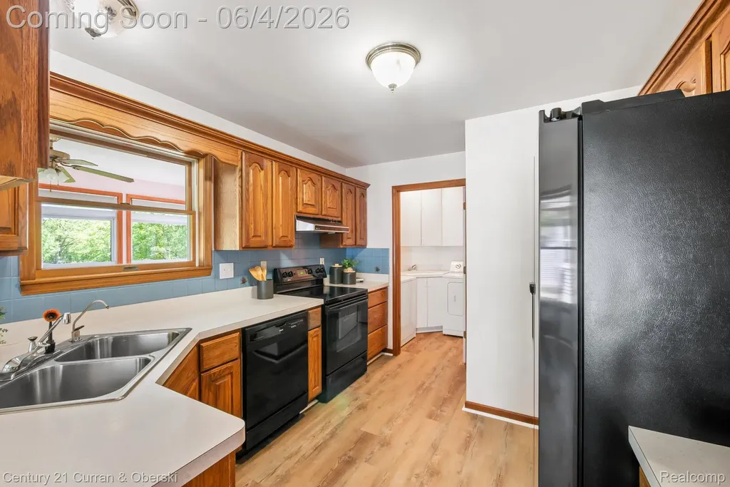 53375 Martha Lane Lyon Charter Township MI 48167
