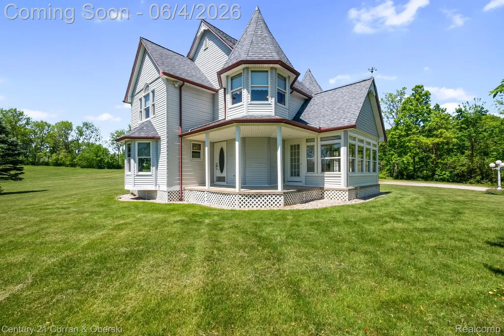53375 Martha Lane Lyon Charter Township MI 48167