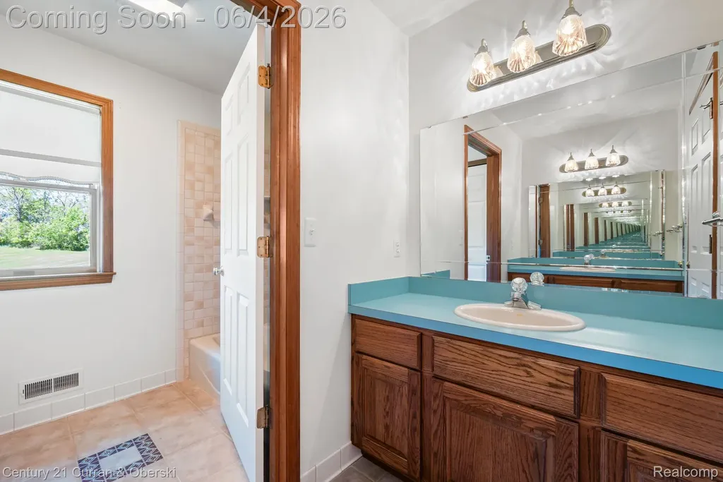 53375 Martha Lane Lyon Charter Township MI 48167