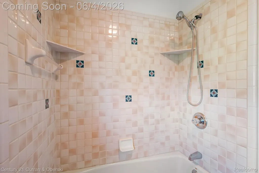 53375 Martha Lane Lyon Charter Township MI 48167