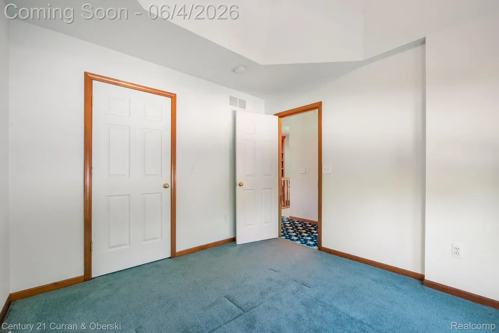 53375 Martha Lane Lyon Charter Township MI 48167