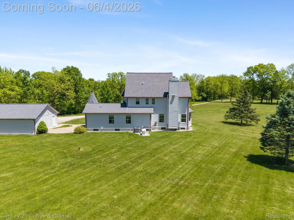 53375 Martha Lane Lyon Charter Township MI 48167