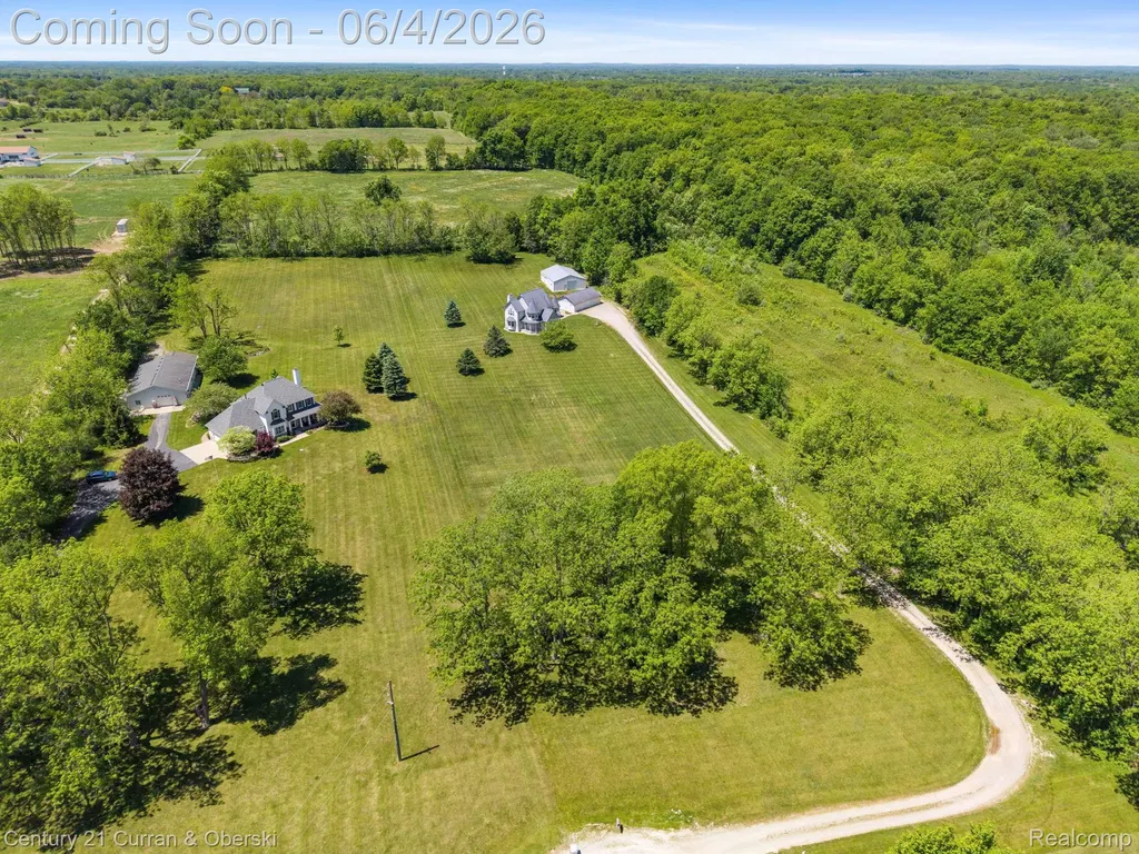 53375 Martha Lane Lyon Charter Township MI 48167