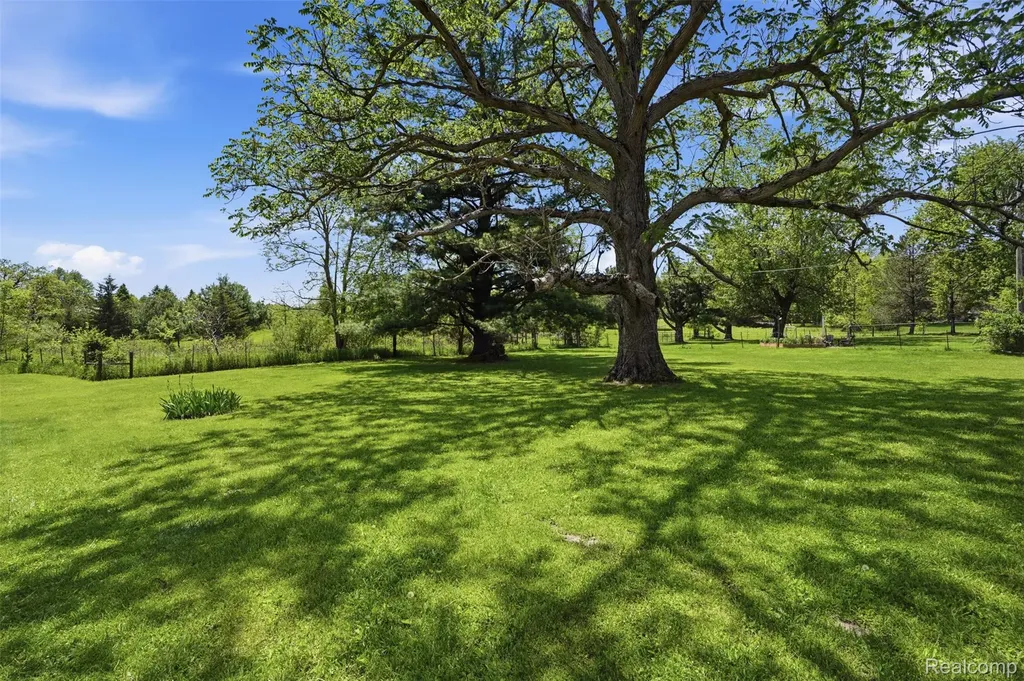 3405 W Coon Lake Road Marion Township MI 48843