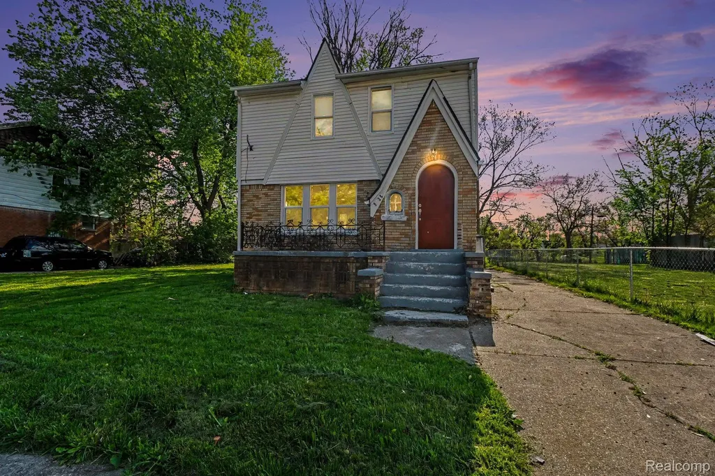 19338 Teppert Street Detroit City MI 48234