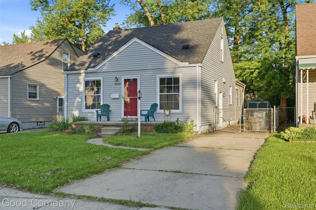 3343 Ellwood Avenue Royal Oak City MI 48073