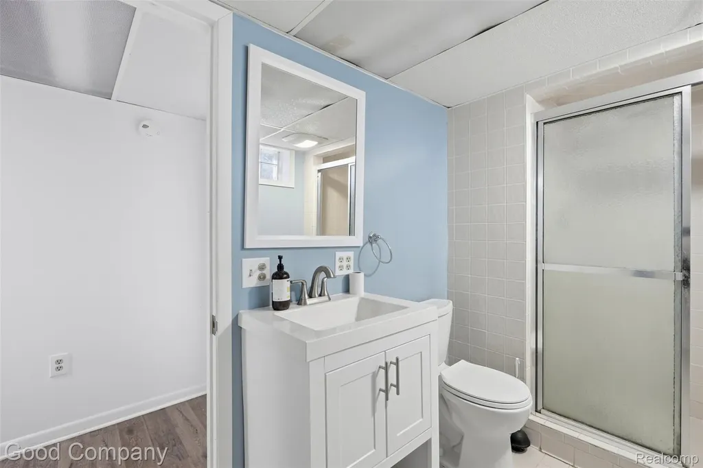 3343 Ellwood Avenue Royal Oak City MI 48073