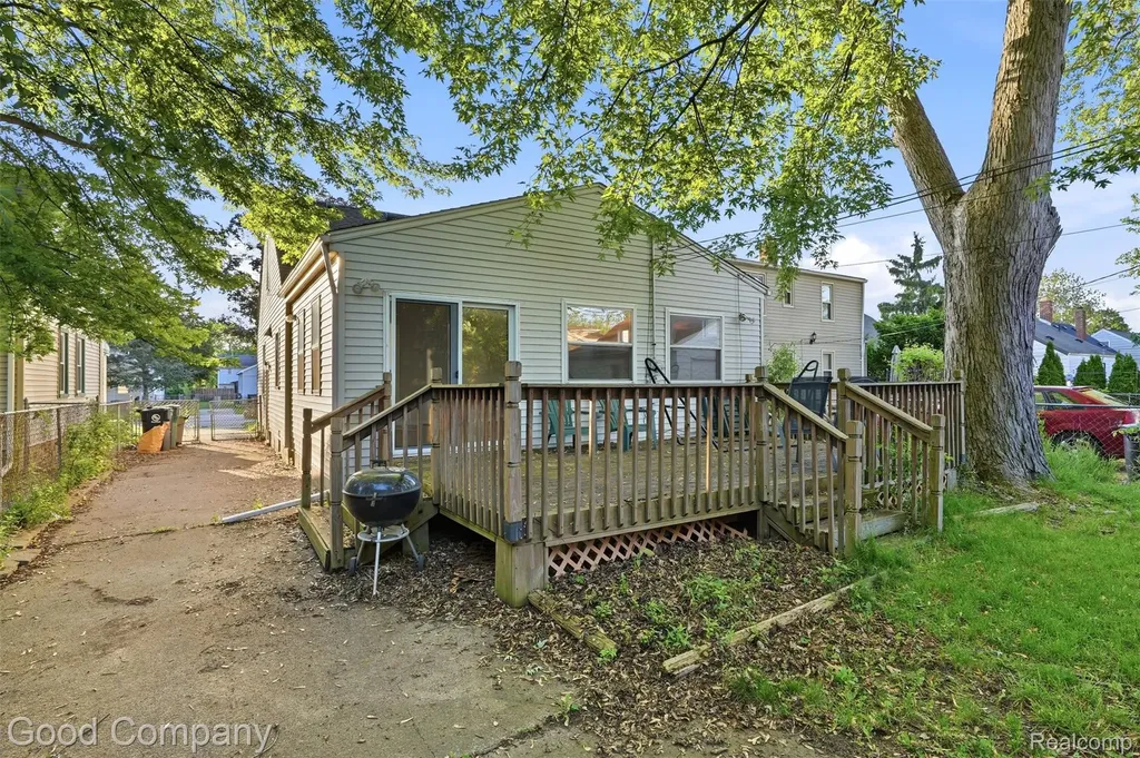 3343 Ellwood Avenue Royal Oak City MI 48073